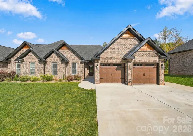 Townhouse for sale at 3331 48th Avenue NE, Hickory, NC 28601 | MLS# 4430072