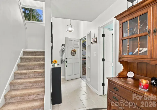 Photo 3 of Single family home for sale at 27046 Tidal Way, Fort Mill, SC 29708 | MLS# 4430075 | Listing updated on 2026-10-07