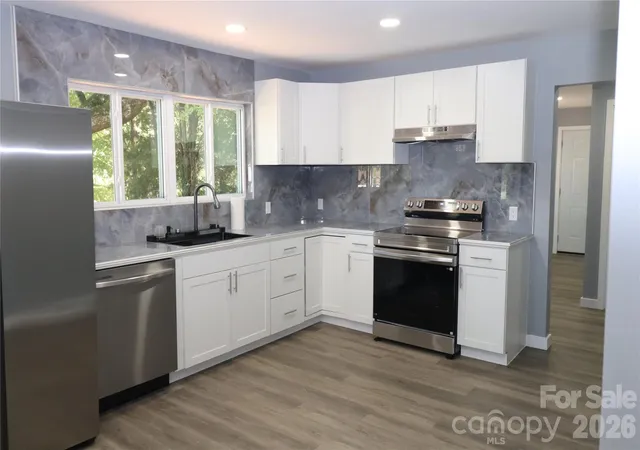 Photo 3 of Single family home for sale at 78 Parrish Pl Sw, Concord, NC 28027 | MLS# 4430078 | Listing updated on 2026-10-01