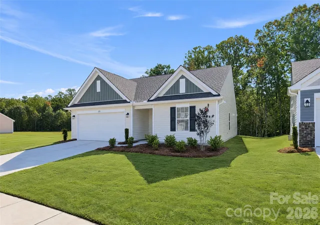 Photo 3 of Single family home for sale at 379 18th Street W #28, Kannapolis, NC 28081 | MLS# 4430079 | Listing updated on 2026-10-21