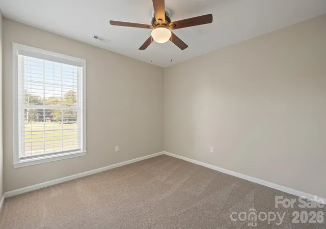 Photo 1 of Single family home for sale at 110 Fox Den Cir, Statesville, NC 28677 | MLS# 4430080 | Listing updated on 2026-10-03