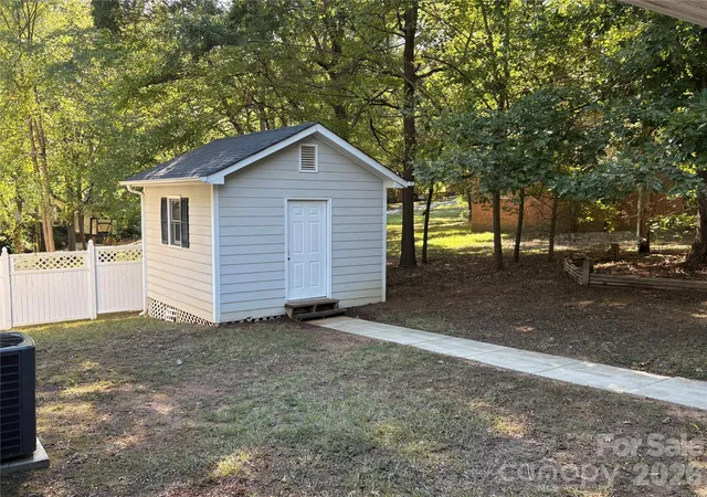 Photo 3 of Single family home for sale at 503 E Wilson St, Wingate, NC 28174 | MLS# 4430088 | Listing updated on 2026-10-01