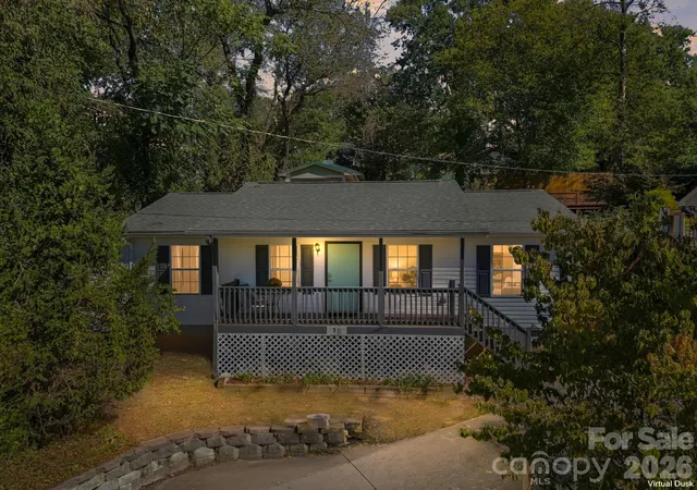 Photo 3 of Single family home for sale at 10 Foggy Holw Trl, Asheville, NC 28806 | MLS# 4430103 | Listing updated on 2026-10-04