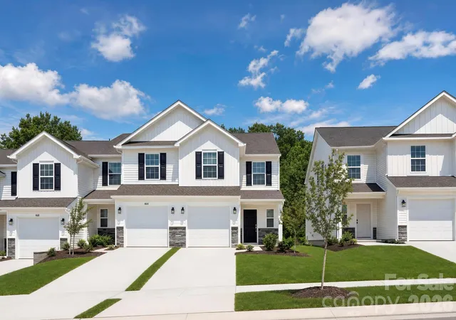 Photo 1 of Townhouse for sale at 404 Sand Dunes Dr #93, Kannapolis, NC 28081 | MLS# 4430108 | Listing updated on 2026-10-04