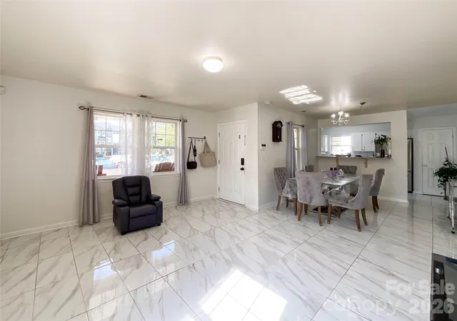 Photo 3 of Single family home for sale at 1501 Effingham Rd, Charlotte, NC 28208 | MLS# 4430115 | Listing updated on 2026-10-02