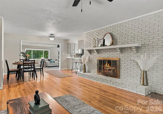 Photo 4 of Single family home for sale at 71 Murphy Hl Rd, Weaverville, NC 28787 | MLS# 4430127 | Listing updated on 2026-10-06