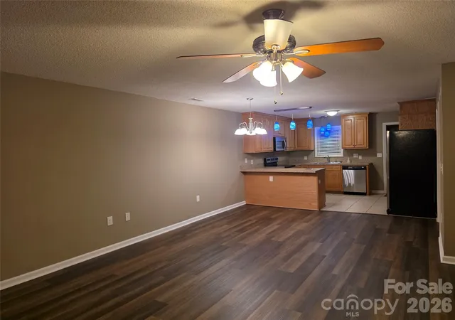 Photo 3 of Townhouse for sale at 505 2nd Street Pl Ne #E2, Conover, NC 28613 | MLS# 4430142 | Listing updated on 2026-10-07