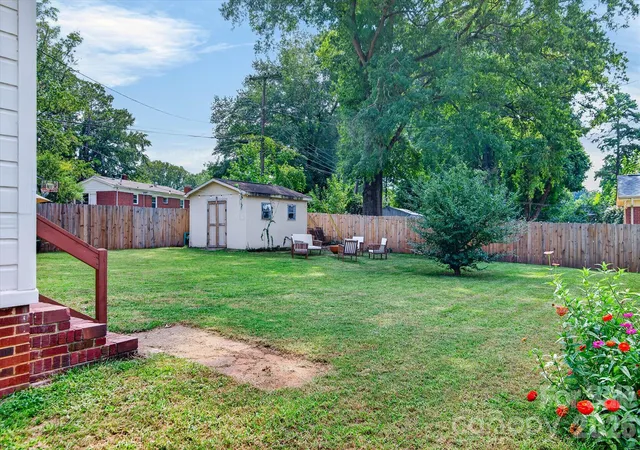 Photo 4 of Single family home for sale at 3857 Whitehall Dr, Charlotte, NC 28208 | MLS# 4430145 | Listing updated on 2026-10-01