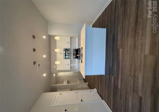 Photo 3 of Townhouse for sale at 6554 Harlech St, Charlotte, NC 28269 | MLS# 4430146 | Listing updated on 2026-10-01