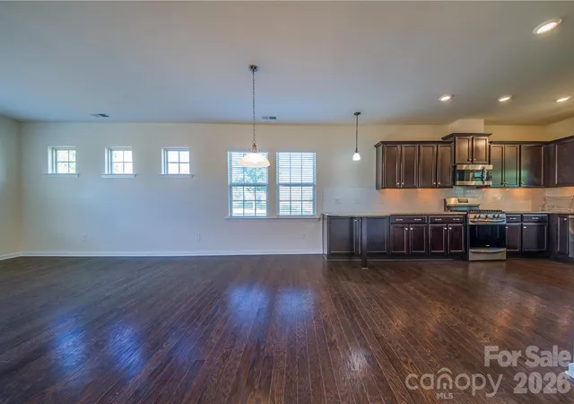 Photo 4 of Single family home for sale at 2004 Hudson Ml Dr, Waxhaw, NC 28173 | MLS# 4430158 | Listing updated on 2026-10-03