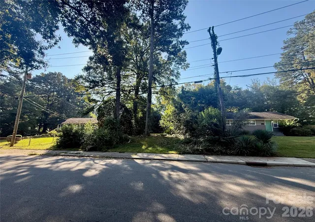 Land for sale at 4210 Dinglewood Ave #15, Charlotte, NC 28205 | MLS# 4430160