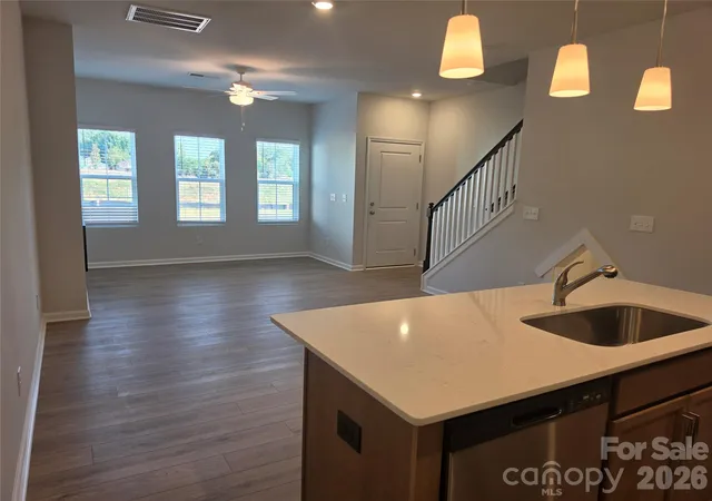 Photo 3 of Townhouse for sale at 6550 Harlech St, Charlotte, NC 28269 | MLS# 4430170 | Listing updated on 2026-10-01