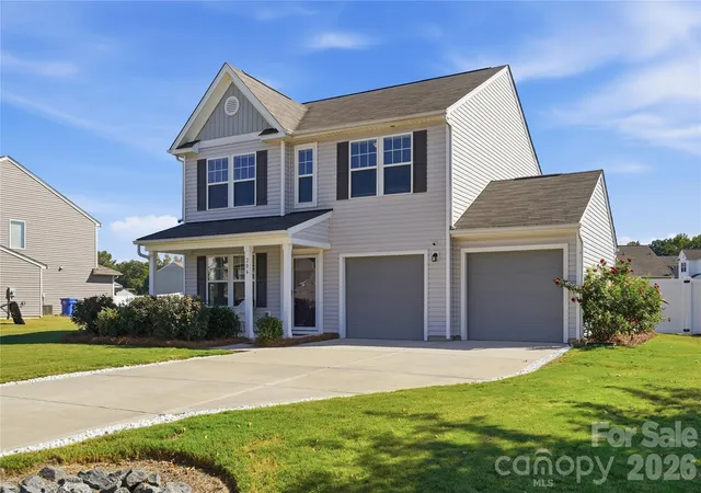Photo 3 of Single family home for sale at 206 Amberly Cir, Pageland, SC 29728 | MLS# 4430189 | Listing updated on 2026-10-20