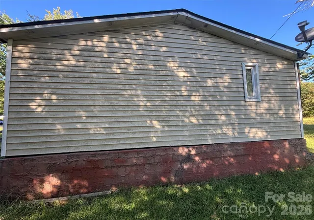 Photo 3 of Single family home for sale at 7823 High Ter Ln, Denver, NC 28037 | MLS# 4430197 | Listing updated on 2026-10-02