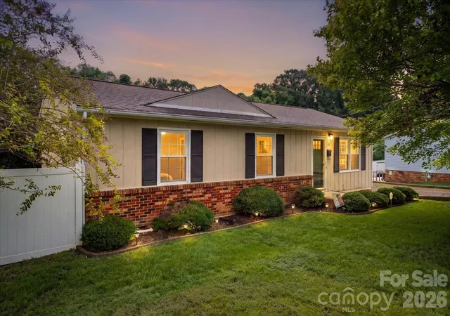 Photo 2 of Single family home for sale at 101 Cedar Ln, Mount Holly, NC 28120 | MLS# 4430215 | Listing updated on 2026-10-04