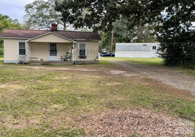 Photo 1 of Single family home for sale at 1161 Triplett Rd, Cleveland, NC 27013 | MLS# 4430216 | Listing updated on 2026-10-07