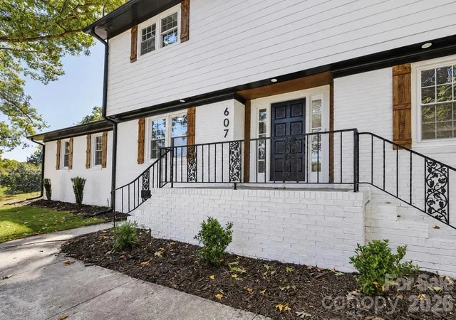 Photo 2 of Single family home for sale at 607 Willow Ln, Harrisburg, NC 28075 | MLS# 4430226 | Listing updated on 2026-10-02