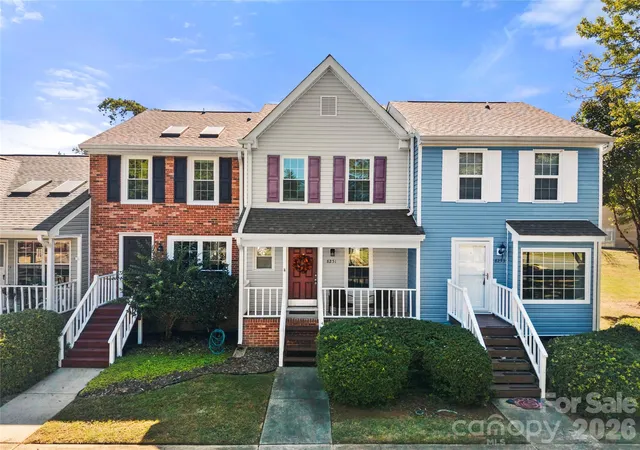 Photo 1 of Townhouse for sale at 8251 Cir Tree Ln, Charlotte, NC 28277 | MLS# 4430235 | Listing updated on 2026-10-05