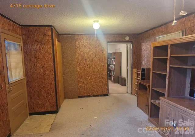 Photo 3 of Single family home for sale at 4715 Carriage Dr Cir, Charlotte, NC 28205 | MLS# 4430241 | Listing updated on 2026-10-03