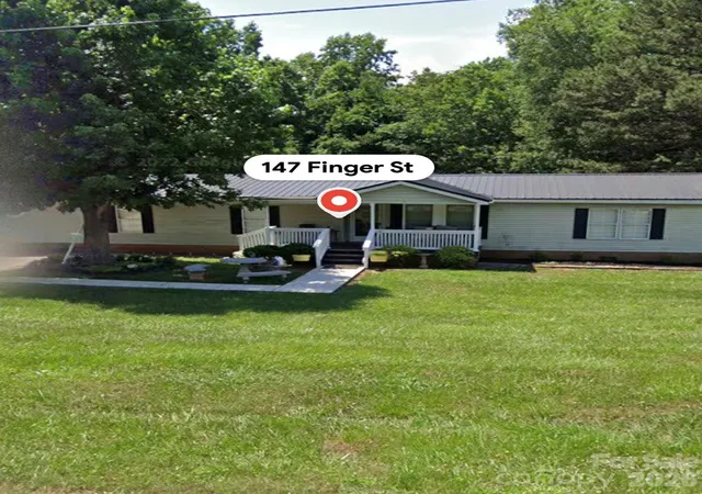 Single family home for sale at 147 Finger St, Lincolnton, NC 28092 | MLS# 4430243