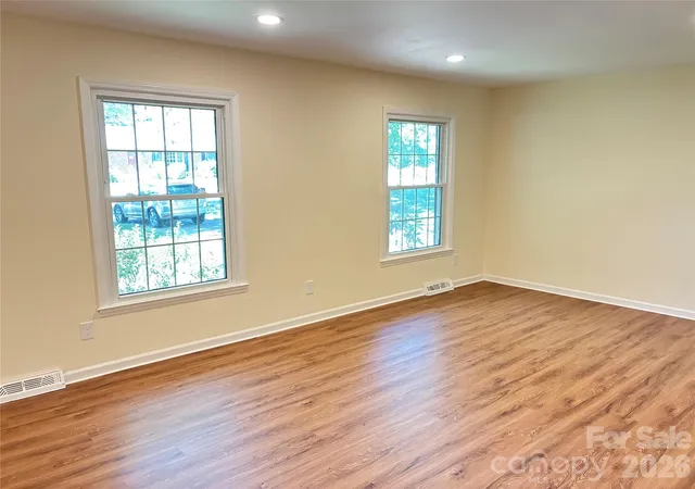 Photo 2 of Single family home for sale at 1140 Fieldstone Rd, Mooresville, NC 28115 | MLS# 4430249 | Listing updated on 2026-10-12