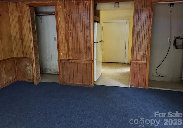 Photo 3 of Single family home for sale at 71 Laurel Ridge Dr, Spruce Pine, NC 28777 | MLS# 4430252 | Listing updated on 2026-10-08