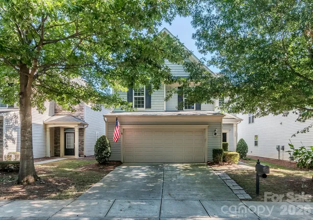 Photo 1 of Sale Pending at 3827 Park S Sta Blvd, Charlotte, NC 28210 | MLS# 4430256 | Listing updated on 2026-10-08