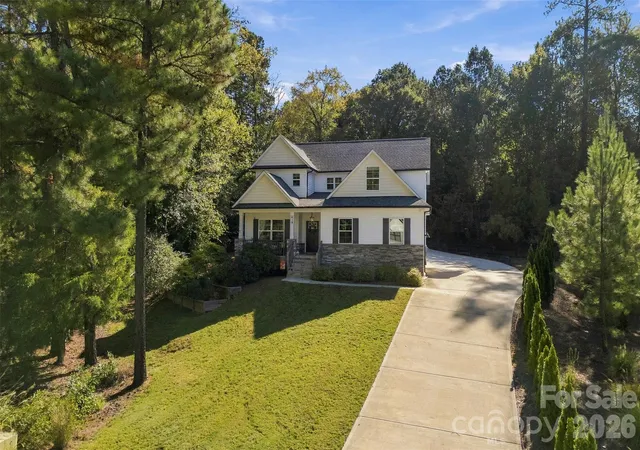Photo 3 of Single family home for sale at 419 Spruce Pl #Unit A, Concord, NC 28025 | MLS# 4430259 | Listing updated on 2026-10-10