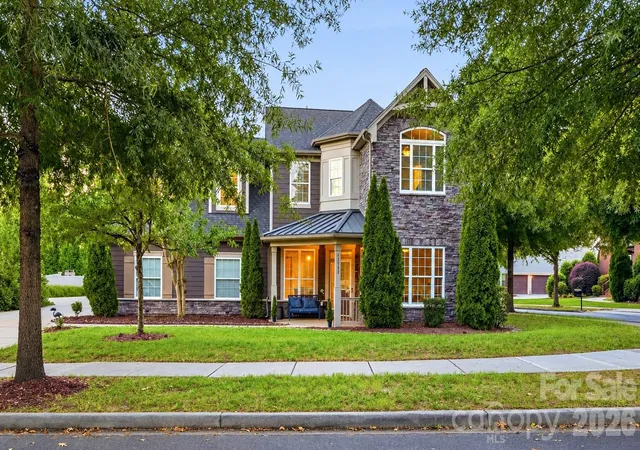 Photo 1 of Single family home for sale at 12902 Blakemore Ave, Huntersville, NC 28078 | MLS# 4430263 | Listing updated on 2026-10-07