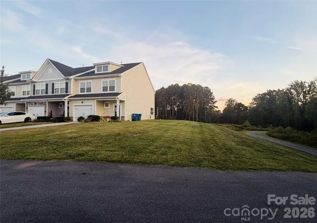 Photo 3 of Townhouse for sale at 8091 Sheffield Dr, Terrell, NC 28682 | MLS# 4430265 | Listing updated on 2026-10-03