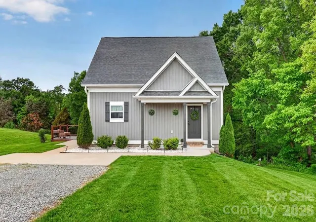 Photo 2 of Single family home for sale at 6109 Bunn Simpson Rd, Marshville, NC 28103 | MLS# 4430266 | Listing updated on 2026-10-16