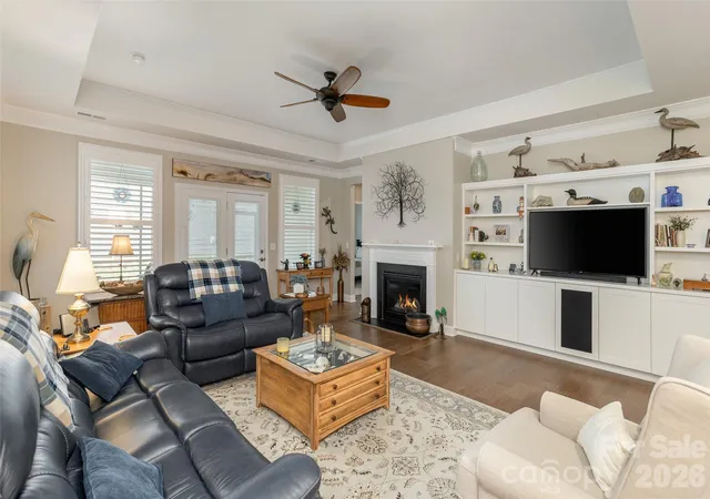 Photo 3 of Single family home for sale at 748 Summerfield Pl, Flat Rock, NC 28731 | MLS# 4430286 | Listing updated on 2026-10-11