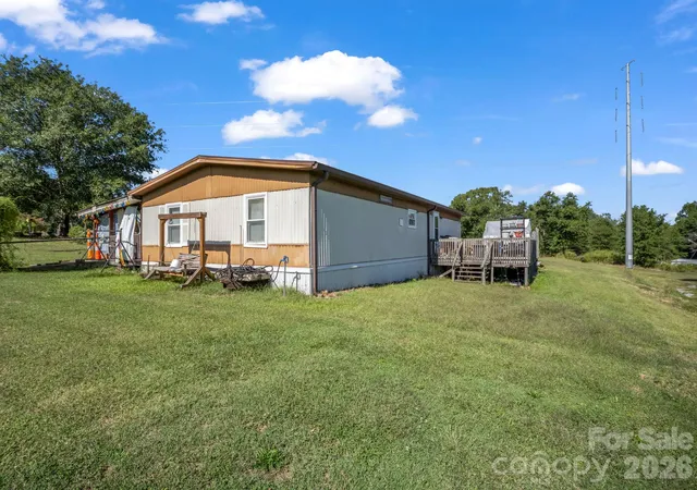 Photo 3 of Single family home for sale at 126 Chime Ln, Forest City, NC 28043 | MLS# 4430298 | Listing updated on 2026-10-03