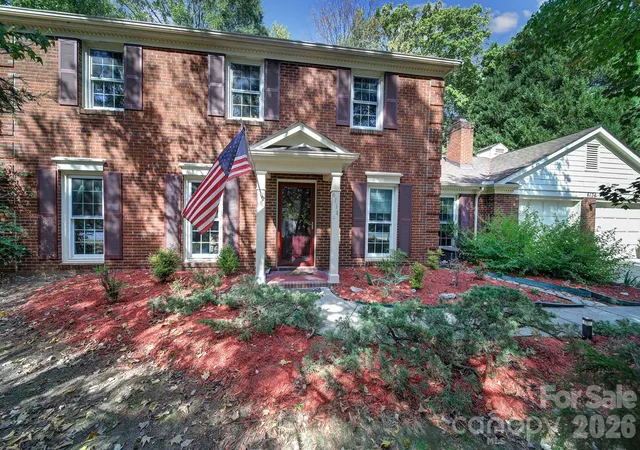 Photo 1 of Single family home for sale at 6134 Hickory Forest Dr, Charlotte, NC 28277 | MLS# 4430305 | Listing updated on 2026-10-19