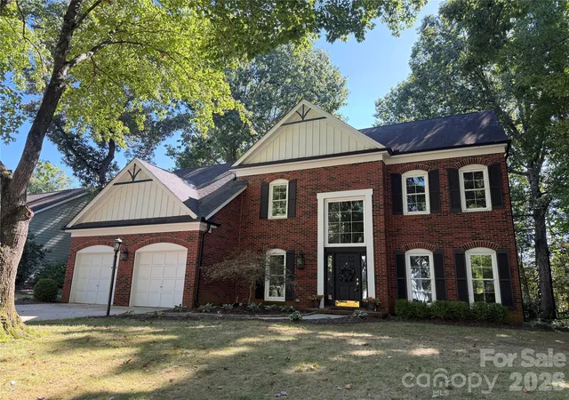 Single family home for sale at 6705 Elmstone Dr, Charlotte, NC 28277 | MLS# 4430309
