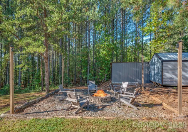 Photo 4 of Single family home for sale at 5238 Brooks Chapel Rd, Ellenboro, NC 28040 | MLS# 4430321 | Listing updated on 2026-10-03
