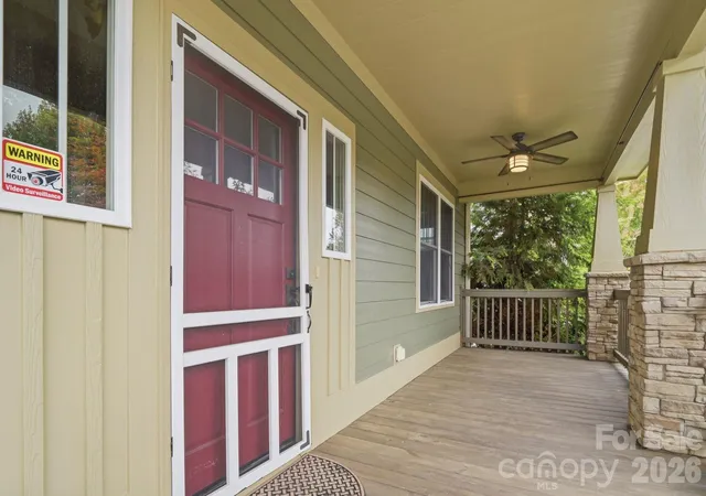 Photo 3 of Single family home for sale at 128 Estelle Park Dr, Asheville, NC 28806 | MLS# 4430324 | Listing updated on 2026-10-04