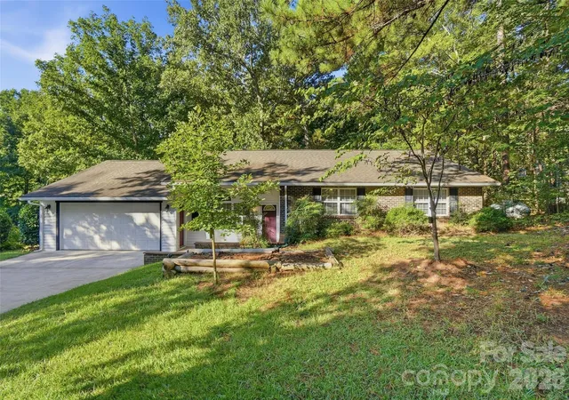 Photo 4 of Single family home for sale at 8004 Agape Ln, Waxhaw, NC 28173 | MLS# 4430325 | Listing updated on 2026-10-04