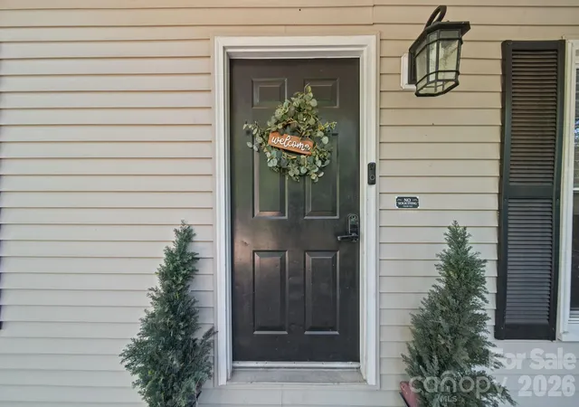 Photo 4 of Single family home for sale at 106 Brookridge Ln, Mooresville, NC 28117 | MLS# 4430331 | Listing updated on 2026-10-03