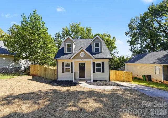 Photo 1 of Single family home for sale at 2825 Mayfair Ave, Charlotte, NC 28208 | MLS# 4430334 | Listing updated on 2026-10-19