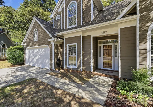 Photo 3 of Single family home for sale at 9122 Fairbridge Rd, Charlotte, NC 28277 | MLS# 4430344 | Listing updated on 2026-10-07