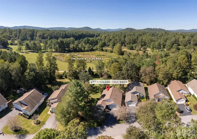 Photo 3 of Single family home for sale at 277 Highland Golf Dr, Flat Rock, NC 28731 | MLS# 4430345 | Listing updated on 2026-10-04