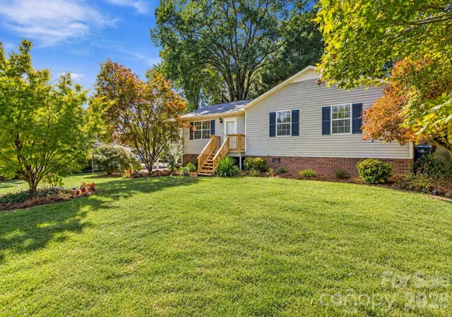 Single family home for sale at 217 23rd Street NW, Hickory, NC 28601 | MLS# 4430349