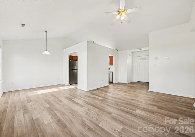 Photo 4 of Single family home for sale at 4415 Biesterfield Dr, Charlotte, NC 28216 | MLS# 4430353 | Listing updated on 2026-10-07