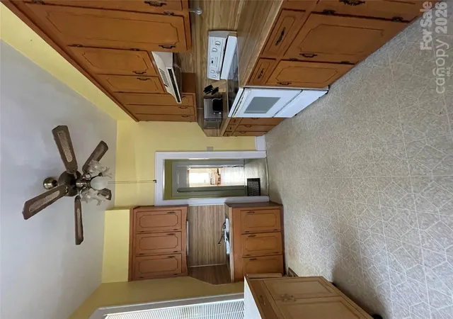 Photo 2 of Single family home for sale at 112 E Ashe St, Wadesboro, NC 28170 | MLS# 4430354 | Listing updated on 2026-10-06