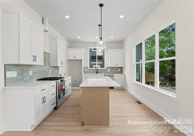 Photo 3 of Single family home for sale at 708 Ann Dr, Belmont, NC 28012 | MLS# 4430355 | Listing updated on 2026-10-03