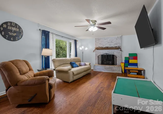 Photo 3 of Single family home for sale at 101 Catherine Dr, Columbus, NC 28722 | MLS# 4430356 | Listing updated on 2026-10-07