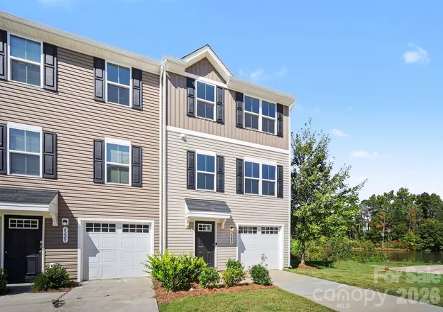Photo 1 of Townhouse for sale at 6233 Cutwater Cir, Charlotte, NC 28269 | MLS# 4430357 | Listing updated on 2026-10-25
