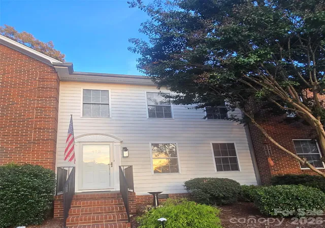 Photo 1 of Townhouse for sale at 475 N Spring Ave, Newton, NC 28658 | MLS# 4430366 | Listing updated on 2026-10-06