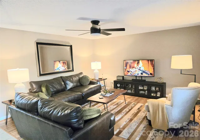 Photo 3 of Townhouse for sale at 475 N Spring Ave, Newton, NC 28658 | MLS# 4430366 | Listing updated on 2026-10-06